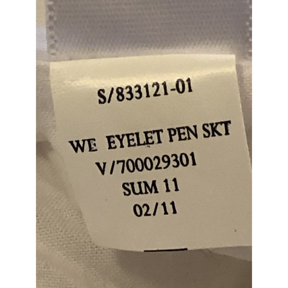 Banana Republic Women's Size 8 Cotton White Eyelet Skirt Knee Length Pencil - Picture 16 of 16